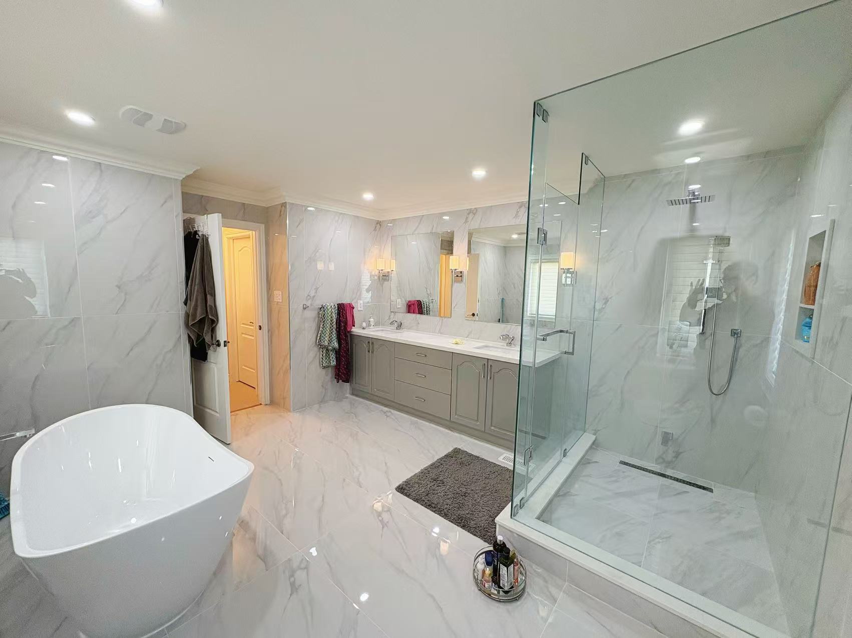 Bathroom Remodeler in Toronto