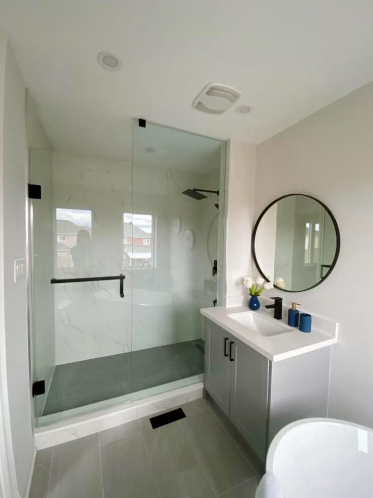 Bathroom design ideas in Toronto 